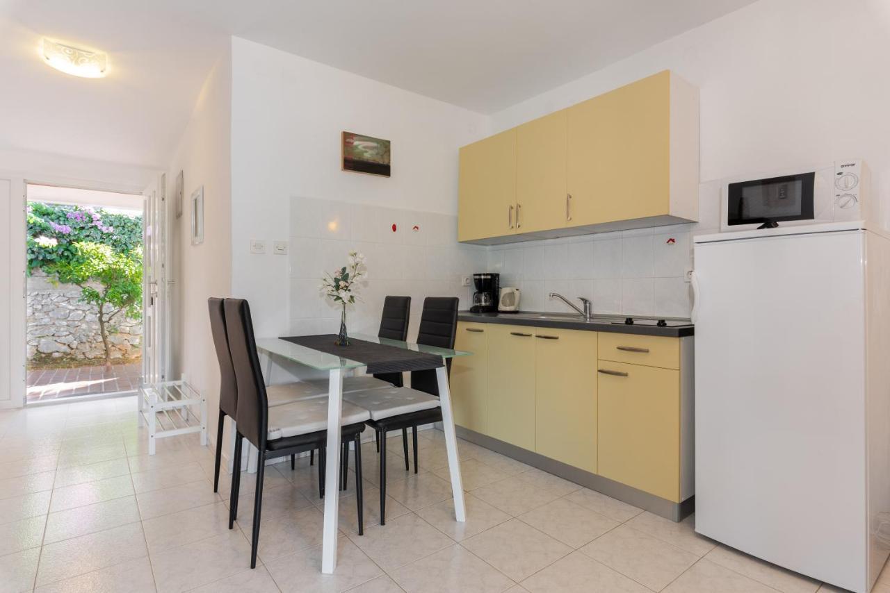 Apartments Kos Rabac Exterior foto